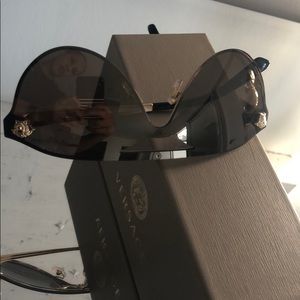 Versace Sun Glasses